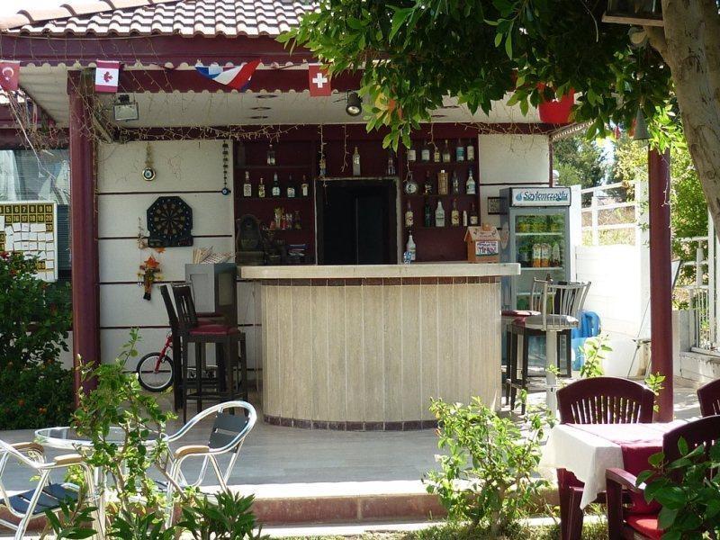 Carna Garden Hotel Side Exterior photo